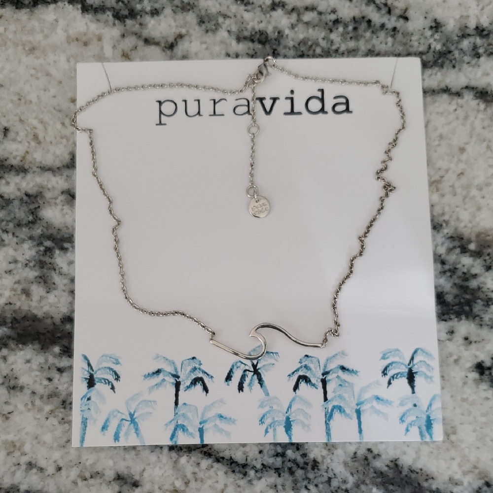 Puravida Wave Necklace